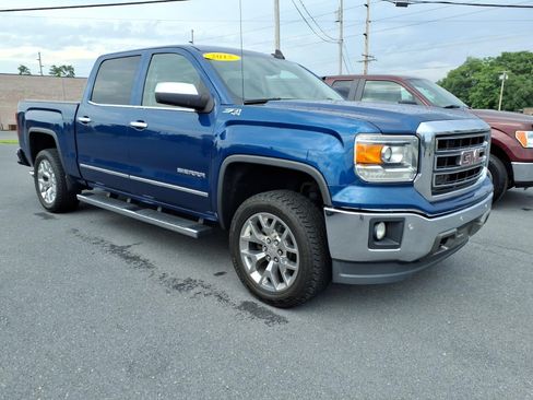 Used 2015 GMC Sierra 1500 SLT w/ SLT Crew Cab Value Package AWD/4WD image 2