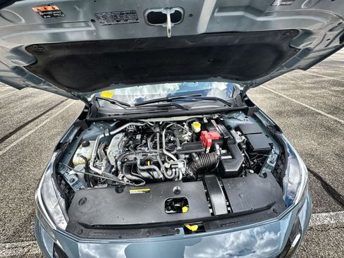 Used 2025 Nissan Sentra SR FWD image 29