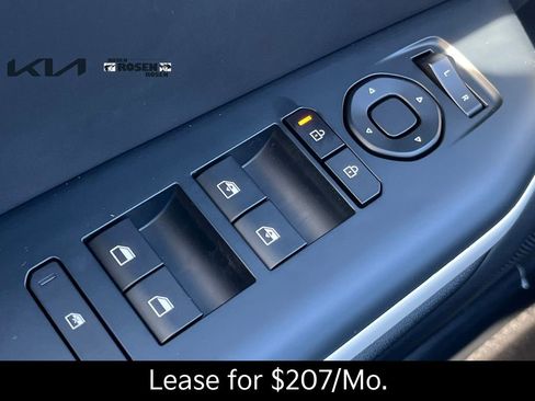 New 2025 Kia K4 GT-Line image 18