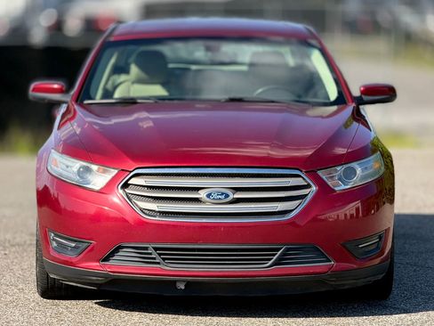 Used 2013 Ford Taurus SEL image 5