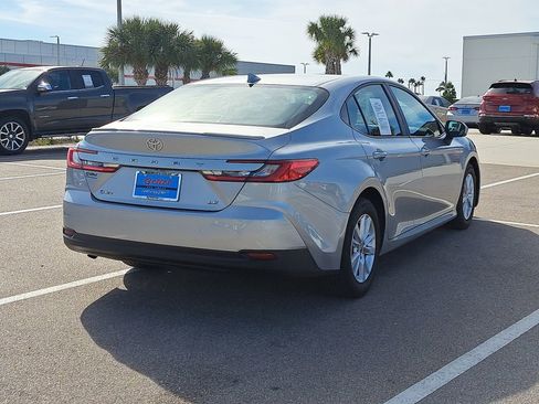 Certified 2025 Toyota Camry LE image 3