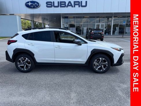 Used 2026 Subaru Crosstrek 2.0i Premium AWD/4WD image 2