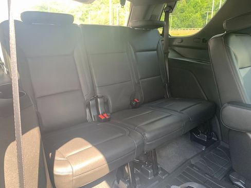 Used 2021 Chevrolet Tahoe Z71 image 17