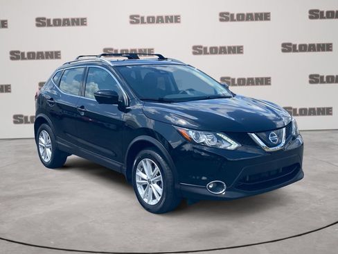 Used 2019 Nissan Rogue Sport SV w/ Technology Package AWD/4WD image 7