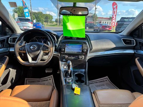 Used 2016 Nissan Maxima SR image 5
