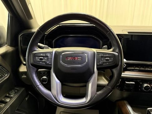 Used 2023 GMC Sierra 1500 SLT w/ SLT Premium Plus Package AWD/4WD image 13