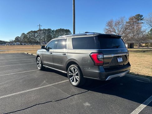 Used 2020 Ford Expedition Max Platinum image 11