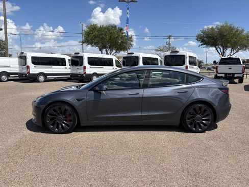 Used 2021 Tesla Model 3 Performance AWD/4WD image 2