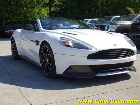 Used 2014 Aston Martin Vanquish Volante RWD image 4