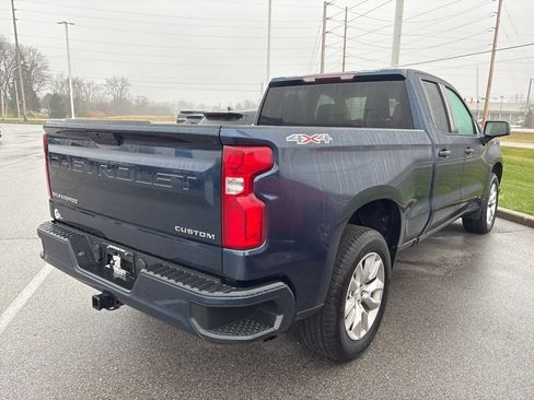 Used 2020 Chevrolet Silverado 1500 Custom w/ Custom Value Package image 6