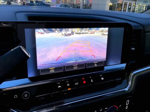 Used 2024 Chevrolet Silverado 1500 LT w/ Convenience Package II image 28