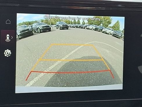 Used 2023 Kia Sorento EX image 28