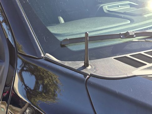 New 2025 Ford F150 XLT w/ Equipment Group 302A MID image 9