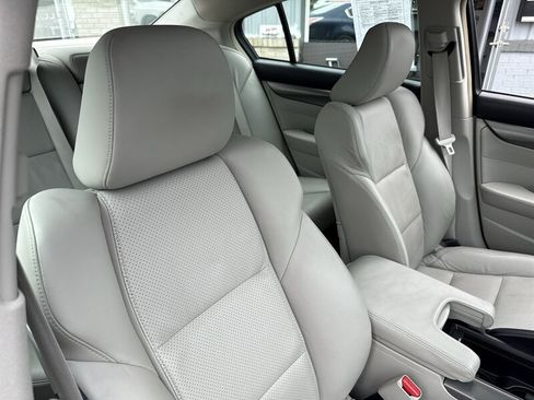 Used 2014 Acura TL w/ Technology Package FWD image 27
