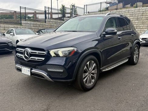 Used 2022 Mercedes-Benz GLE 350 4MATIC image 3