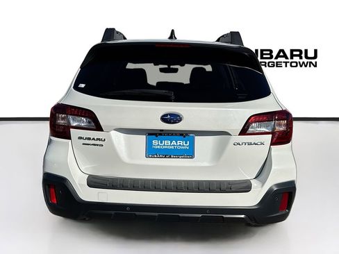 Used 2019 Subaru Outback 2.5i Limited image 6