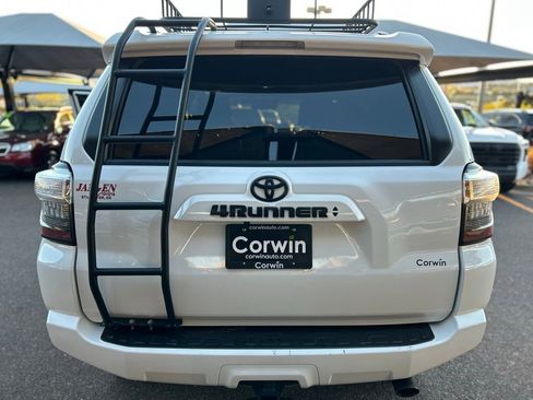 Used 2021 Toyota 4Runner SR5 Premium w/ Moonroof Package image 7