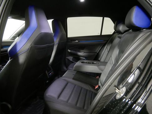 Used 2024 Volkswagen Golf R AWD/4WD image 17