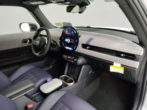 New 2026 MINI Cooper 2-Door Hardtop FWD image 27