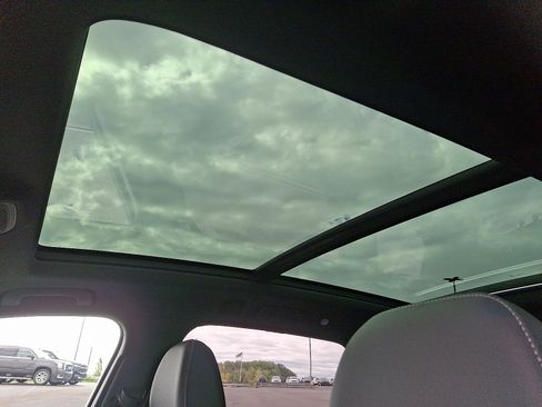 Used 2025 Audi Q7 3.0T Premium Plus image 15