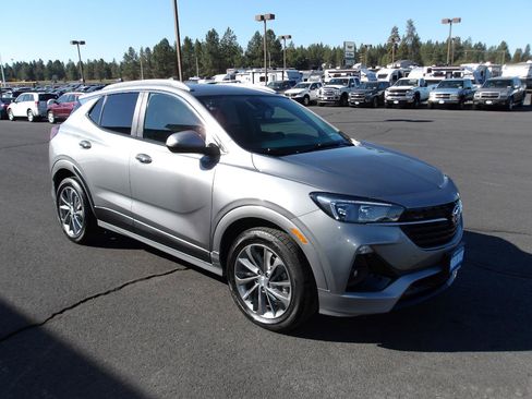 Used 2023 Buick Encore GX Select w/ Sport Touring Package FWD image 7