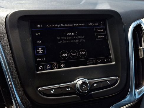 Certified 2023 Chevrolet Equinox LS w/ LS Convenience Package FWD image 18