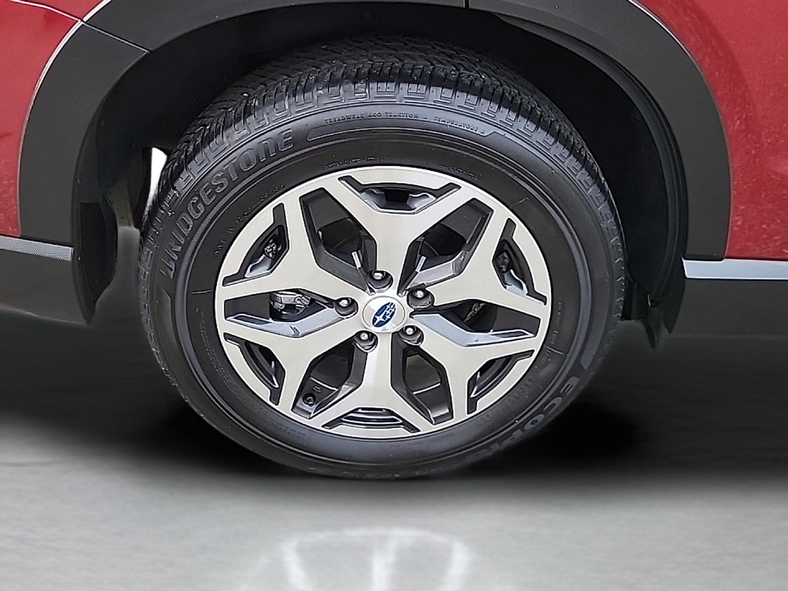 Used 2020 Subaru Forester Premium AWD/4WD image 10