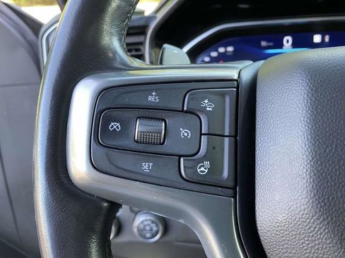 Used 2022 Chevrolet Silverado 1500 LTZ w/ Z71 Off-Road Package image 25