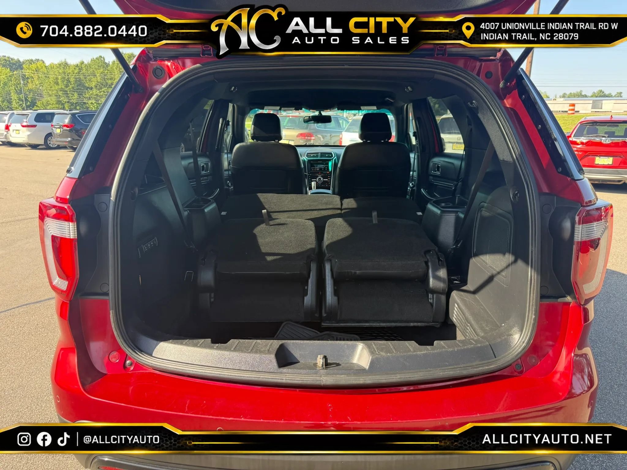 Used 2016 Ford Explorer Sport AWD/4WD image 40