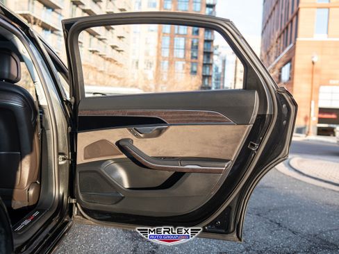 Used 2021 Audi A8 L 4.0T w/ Interior Protection Package image 47