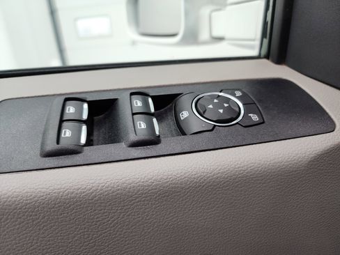 Used 2022 Ford F250 XL w/ STX Appearance Package image 35