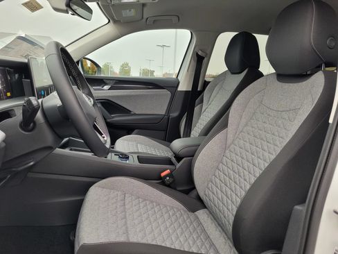 New 2026 Volkswagen Tiguan S AWD/4WD image 11