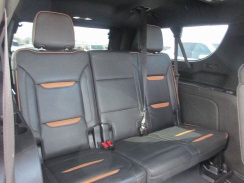 Used 2021 GMC Yukon XL AT4 w/ AT4 Premium Plus Package image 25
