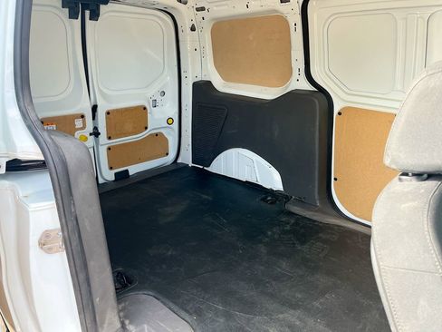 Used 2023 Ford Transit Connect XL FWD image 25