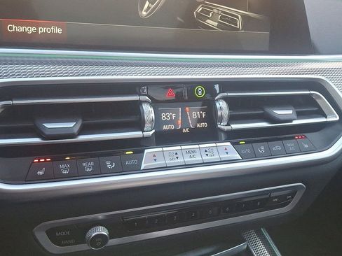 Certified 2022 BMW X5 xDrive40i w/ M Sport Package image 17