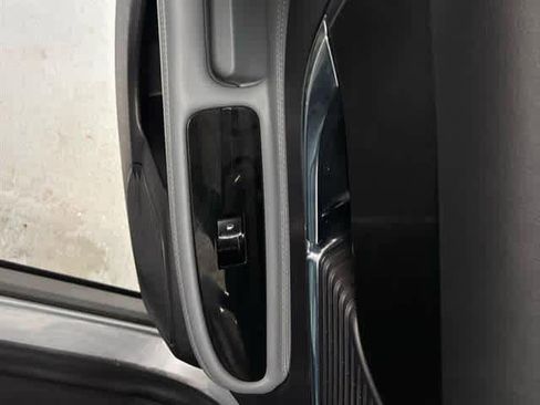 Used 2022 Lincoln Corsair AWD w/ Equipment Group 101A image 28