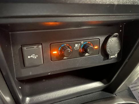 Used 2021 Toyota 4Runner Limited image 15