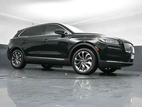 Certified 2023 Lincoln Nautilus Reserve FWD image 37