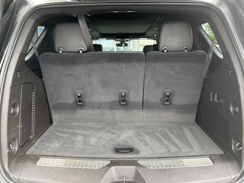 Used 2021 Chevrolet Tahoe RST w/ Luxury Package AWD/4WD image 10