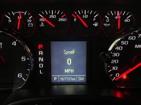 Used 2018 Chevrolet Silverado 1500 Custom w/ Custom Value Package AWD/4WD image 17