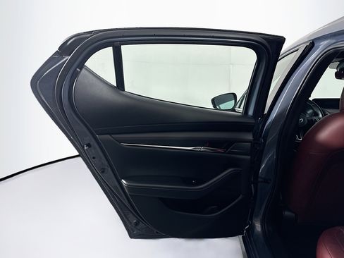 Used 2024 MAZDA MAZDA3 s image 26