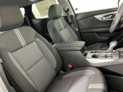 New 2026 Chevrolet Blazer LT w/ Convenience Package AWD/4WD image 12