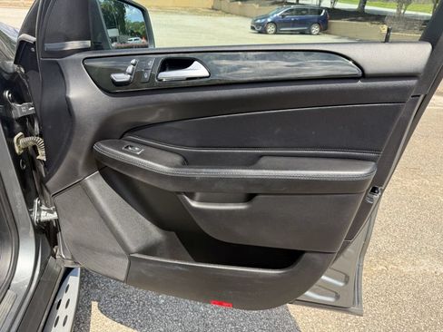 Used 2017 Mercedes-Benz GLE 350 image 31
