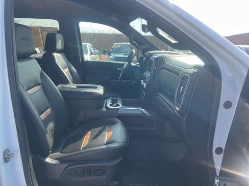 Used 2020 GMC Sierra 2500 AT4 w/ AT4 Premium Package AWD/4WD image 27