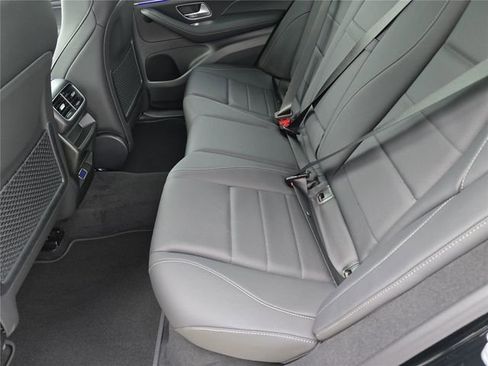 New 2026 Mercedes-Benz GLE 450 4MATIC image 16