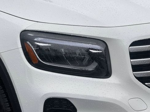 New 2026 Mercedes-Benz GLB 250 image 10