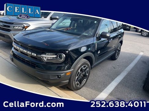 Certified 2023 Ford Bronco Sport Outer Banks w/ Tech Package image 1