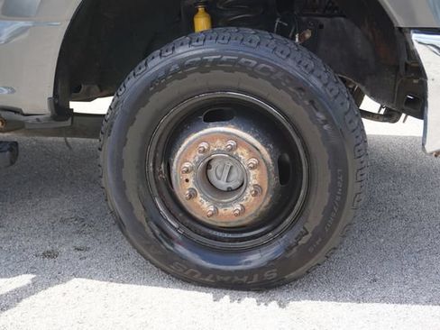 Used 2017 Ford F350 XL w/ Power Equipment Group AWD/4WD image 36