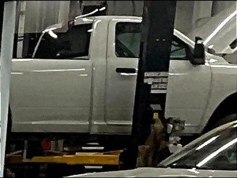 Used 2023 GMC Sierra 1500 Elevation image 30