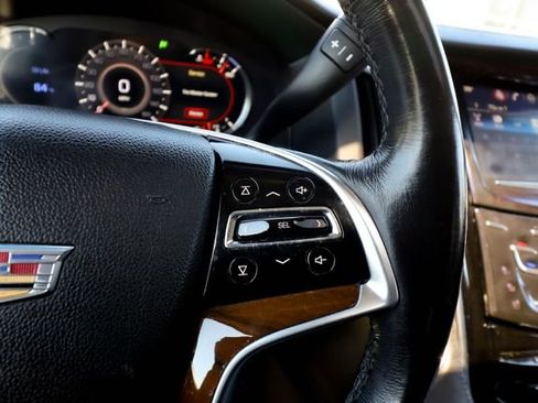 Used 2019 Cadillac Escalade Luxury AWD/4WD image 61